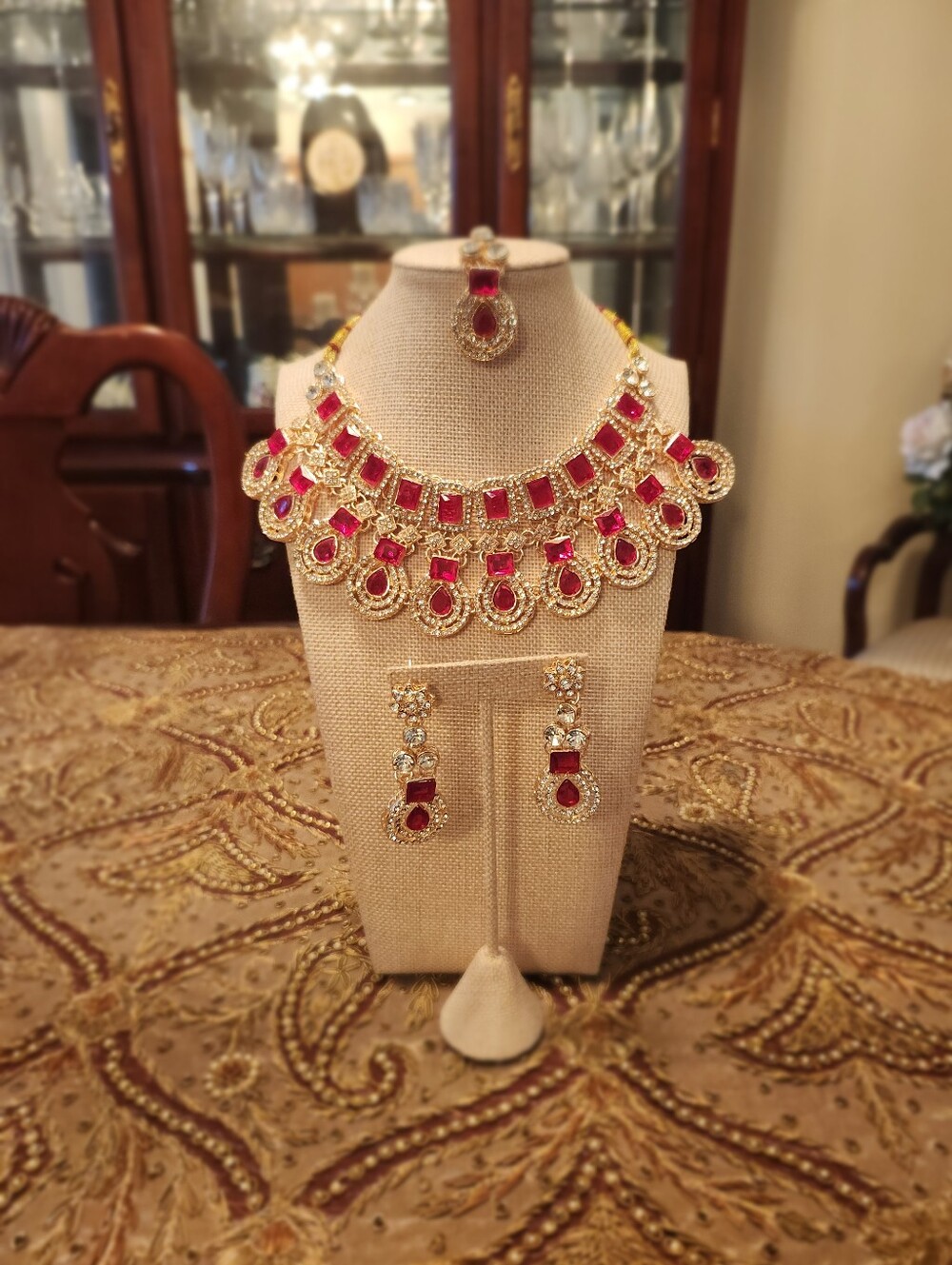 Kundan Elegan Gold-Tone Necklace Set with Red Gemstones